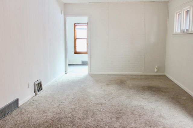 1173 Mclean Avenue, Saint Paul, MN 55106