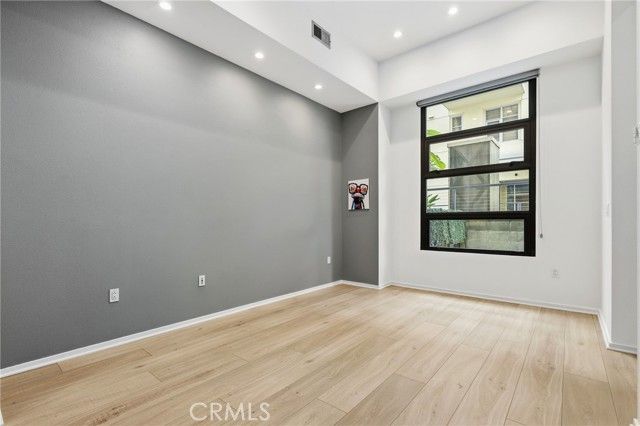 133 The Promenade 118, Long Beach, CA 90802