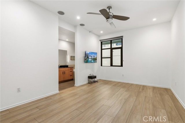 133 The Promenade 118, Long Beach, CA 90802