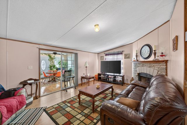 63 Cactus Hill, Barnwell, SC 29812