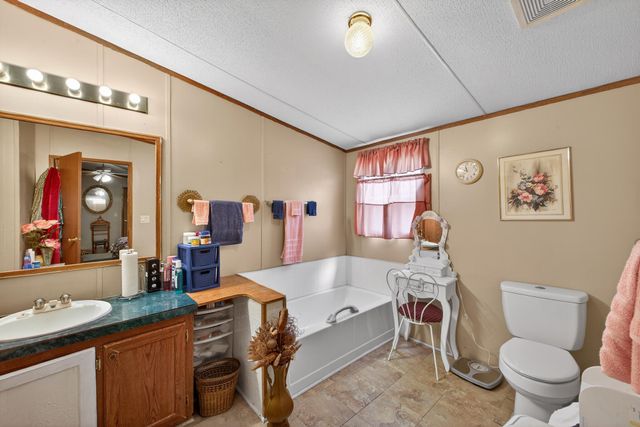 63 Cactus Hill, Barnwell, SC 29812