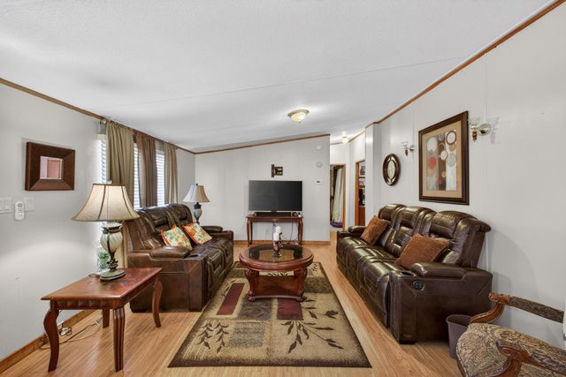 63 Cactus Hill, Barnwell, SC 29812