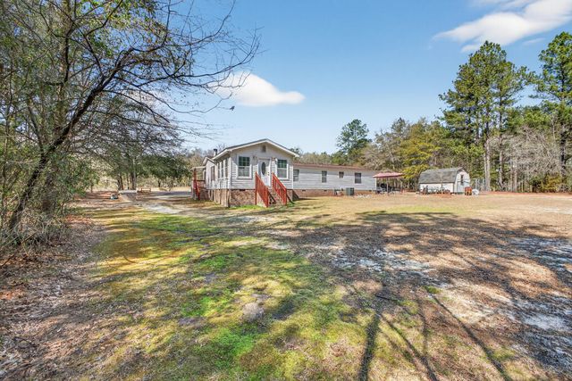 63 Cactus Hill, Barnwell, SC 29812