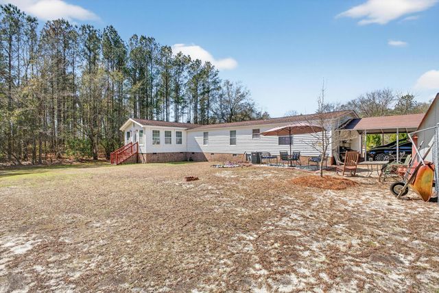 63 Cactus Hill, Barnwell, SC 29812