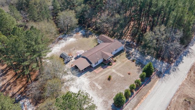 63 Cactus Hill, Barnwell, SC 29812