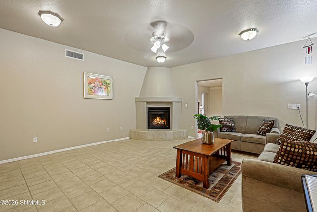 4282 Calle De Estrellas, Las Cruces, NM 88012