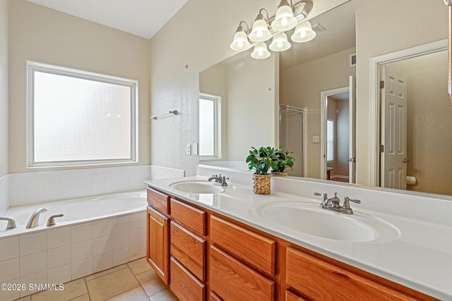 4282 Calle De Estrellas, Las Cruces, NM 88012
