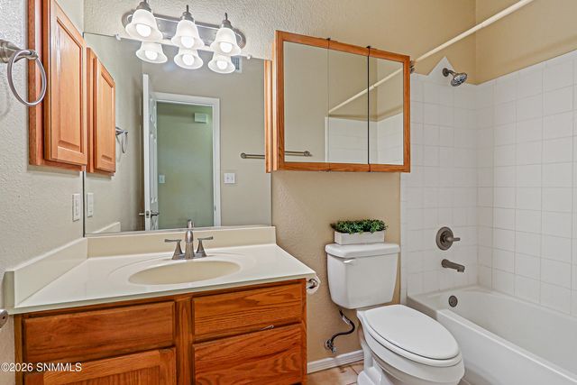 4282 Calle De Estrellas, Las Cruces, NM 88012