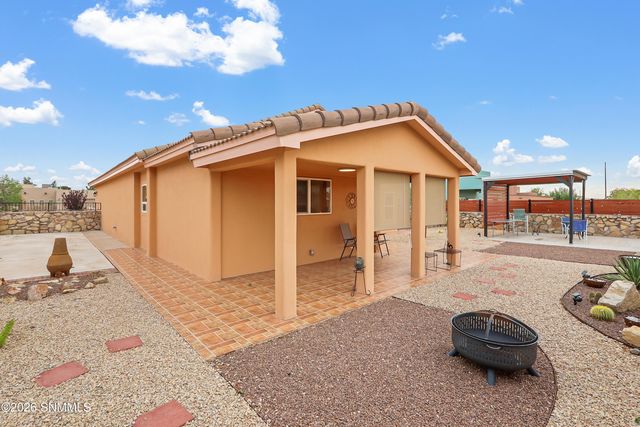 4282 Calle De Estrellas, Las Cruces, NM 88012