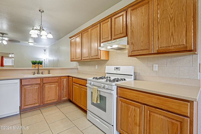4282 Calle De Estrellas, Las Cruces, NM 88012
