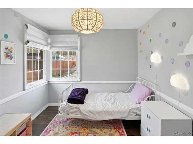 923 Geneva St, Aurora, CO 80010