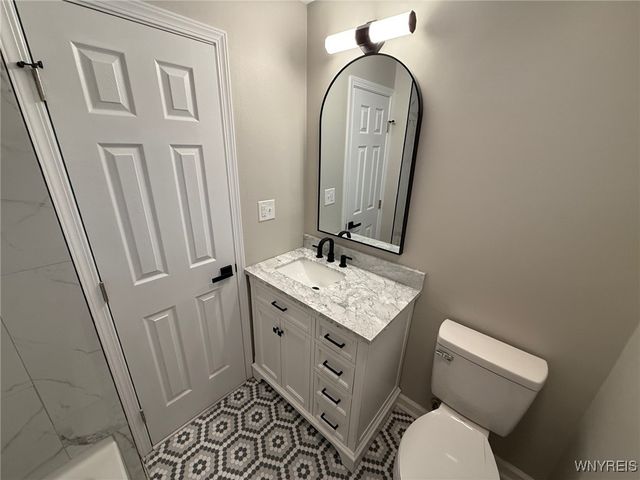 307 Grandview Avenue, Tonawanda, NY 14223