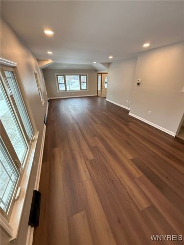 307 Grandview Avenue, Tonawanda, NY 14223