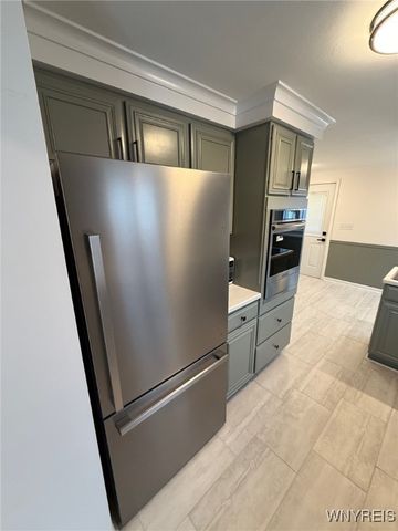 307 Grandview Avenue, Tonawanda, NY 14223