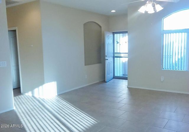 6597 W LAWRENCE Lane, Glendale, AZ 85302