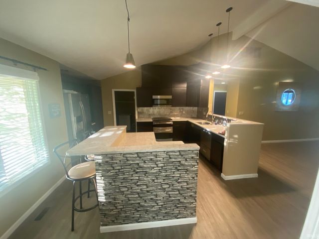 1801 N Brighton Road, Muncie, IN 47304