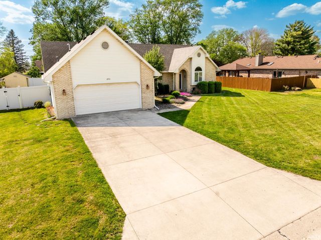 1801 N Brighton Road, Muncie, IN 47304