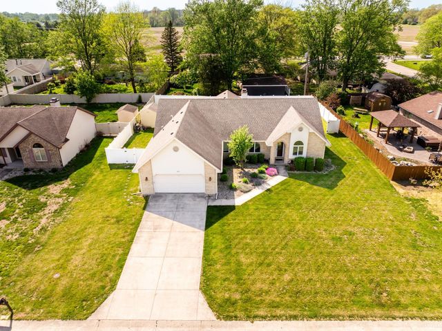 1801 N Brighton Road, Muncie, IN 47304