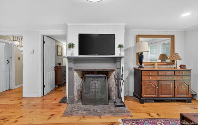 169 Old Town Road, East Setauket, NY 11733