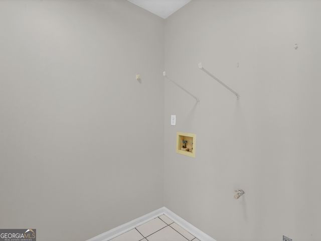 1329 Birdsong Lane, Hampton, GA 30228