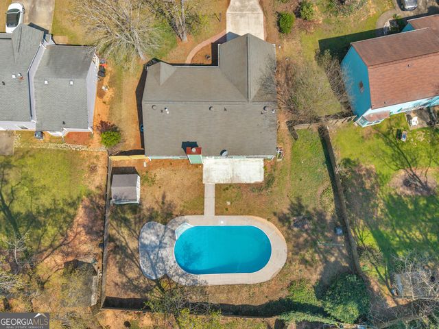 1329 Birdsong Lane, Hampton, GA 30228