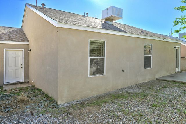 10715 Hatch Drive NW, Albuquerque, NM 87114