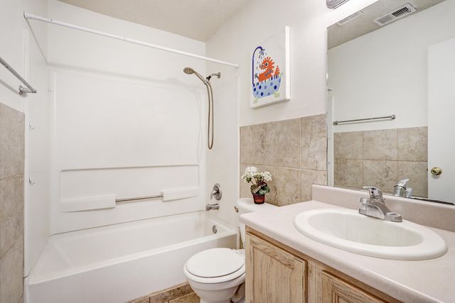 10715 Hatch Drive NW, Albuquerque, NM 87114