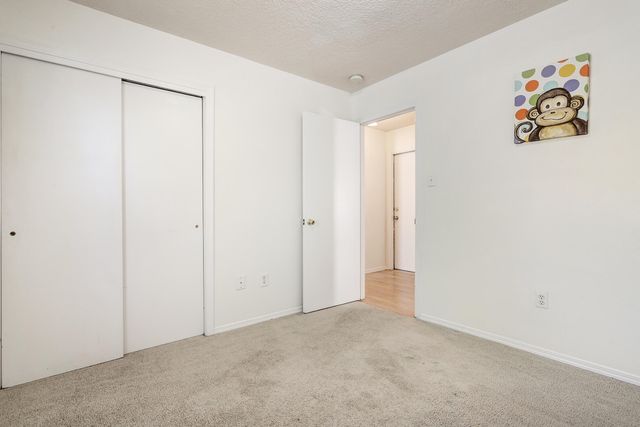 10715 Hatch Drive NW, Albuquerque, NM 87114