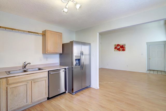 10715 Hatch Drive NW, Albuquerque, NM 87114