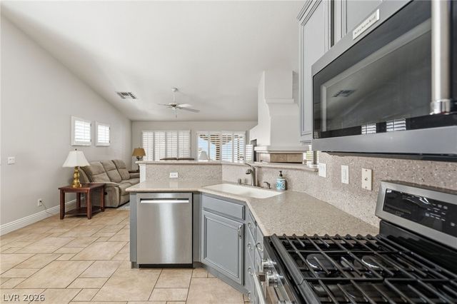 1025 Twin Berry Court, Henderson, NV 89002