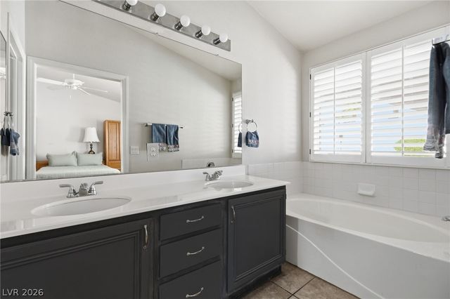 1025 Twin Berry Court, Henderson, NV 89002