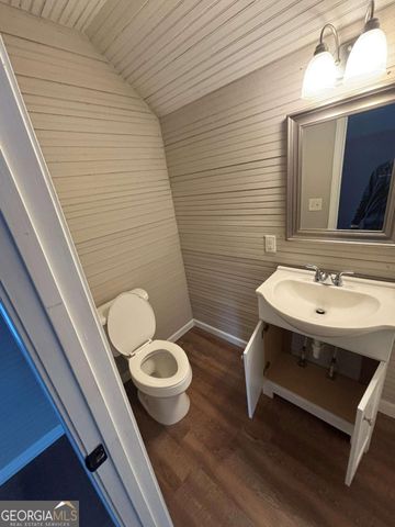 13 Highland Street, Gainesville, GA 30501