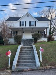 13 Highland Street, Gainesville, GA 30501