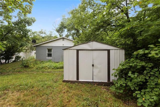 712 Isley Boulevard, Excelsior Springs, MO 64024