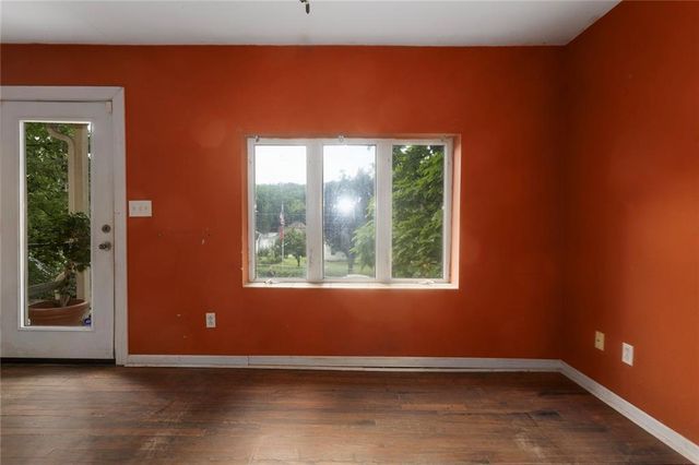 712 Isley Boulevard, Excelsior Springs, MO 64024