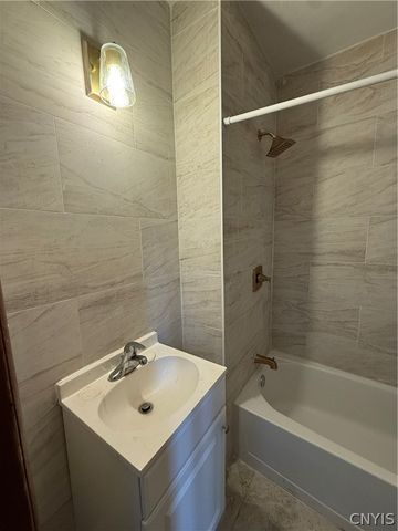 303 Boyden, Syracuse, NY 13203