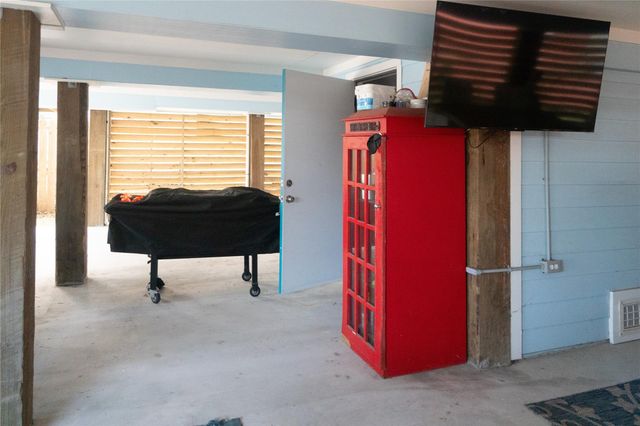 4309 Avenue K, Galveston, TX 77550