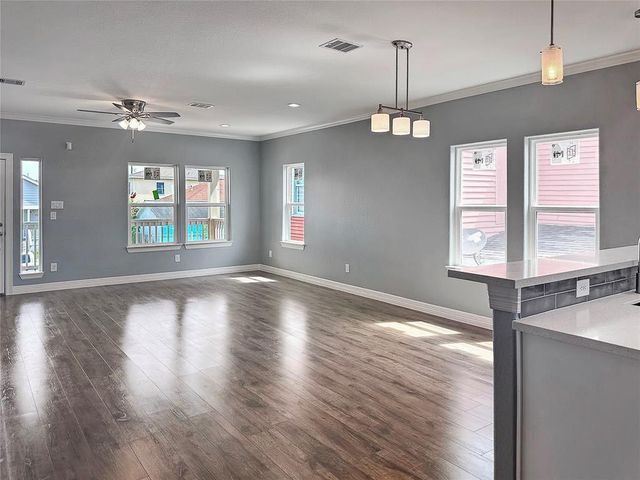 4309 Avenue K, Galveston, TX 77550