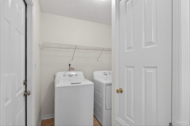 7039 Andros Dr, Pensacola, FL 32506