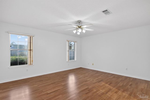 7039 Andros Dr, Pensacola, FL 32506