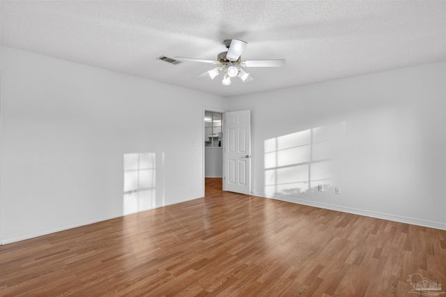 7039 Andros Dr, Pensacola, FL 32506