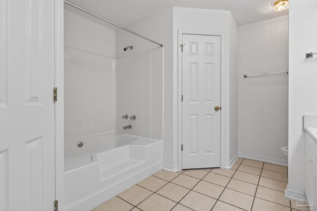 7039 Andros Dr, Pensacola, FL 32506