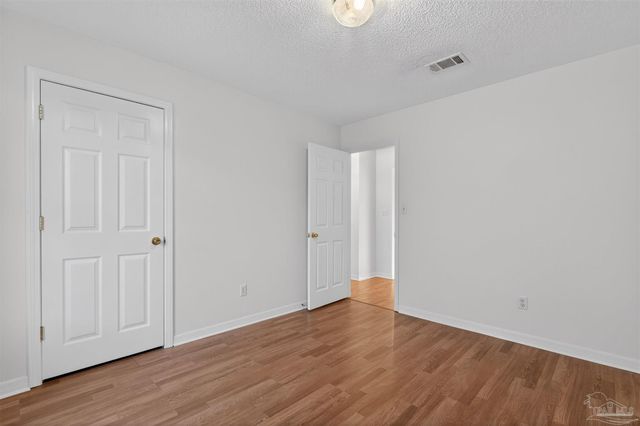 7039 Andros Dr, Pensacola, FL 32506