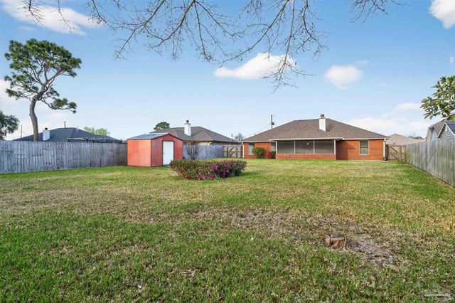 7039 Andros Dr, Pensacola, FL 32506