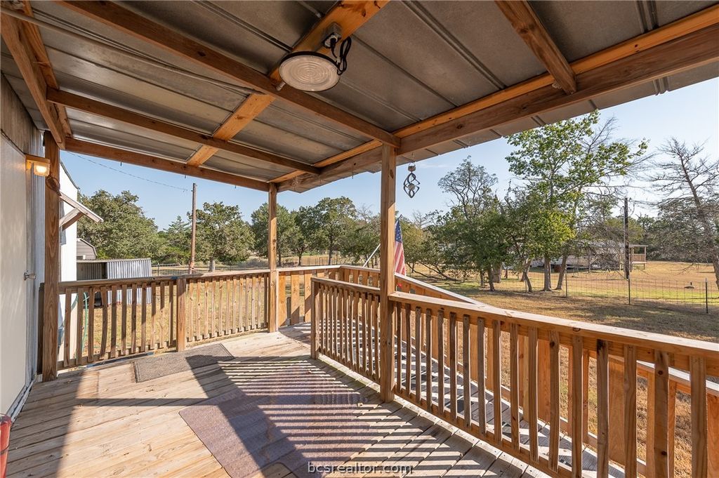 435 Leaning Oak Lane, Somerville, TX 77879 — photo 5