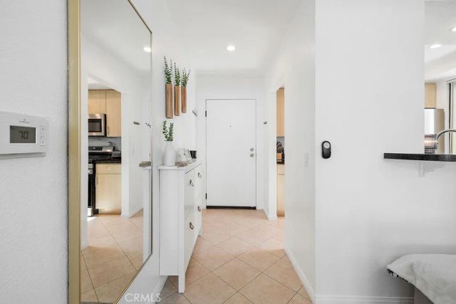 7826 Topanga Canyon Boulevard 301, Canoga Park, CA 91304