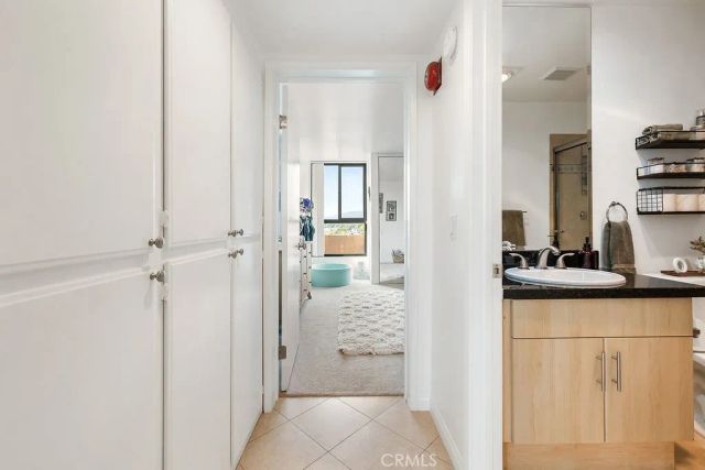 7826 Topanga Canyon Boulevard 301, Canoga Park, CA 91304