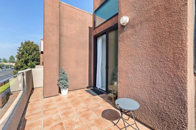 7826 Topanga Canyon Boulevard 301, Canoga Park, CA 91304