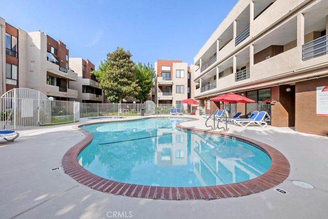 7826 Topanga Canyon Boulevard 301, Canoga Park, CA 91304