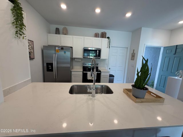 947 RIVERTREE Place, Middleburg, FL 32068